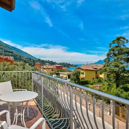 Cà Capri-vista Villa Malcesine